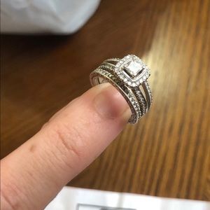 14K White Gold 7/8 ct. Diamond Wedding Set sz 5.5